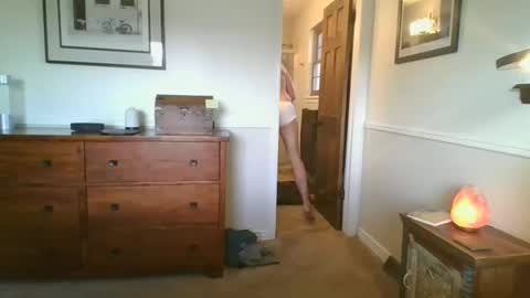 Snapshot of trevorhill99 chatting on 12-31-24, 05:18 Trevor Hill online show from 12-31-24, 05:18