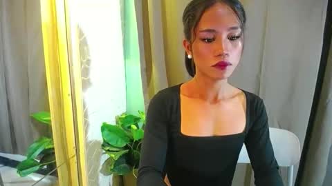 Snapshot of trexietemptress chatting on 04-04-26, 04:33 Trexie online show from 04-04-26, 04:33