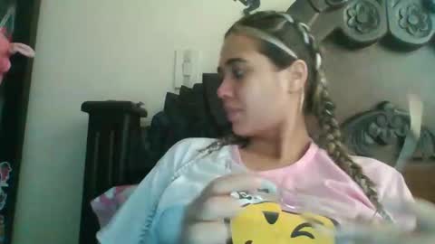 triana_bell online show from 12-09-24, 08:01