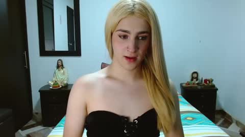 triana_damelio online show from 12-14-24, 08:18