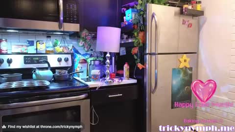 Cassie online show from 02-16-25, 06:10