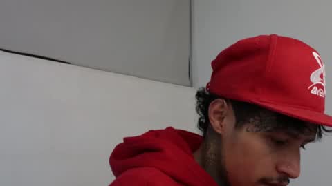 Snapshot of trieone chatting on 02-14-25, 08:31 - trieone online show from 02-14-25, 08:31