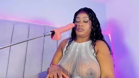 Snapshot of trieximars chatting on 03-06-26, 01:29 Triexi Mars online show from 03-06-26, 01:29