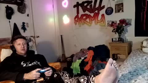 trillnonymau5 online show from 12-08-24, 10:14