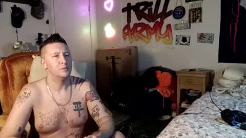 trillnonymau5 online show from 12-18-24, 05:48