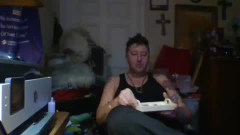 trillnonymau5 online show from 01-27-25, 06:41