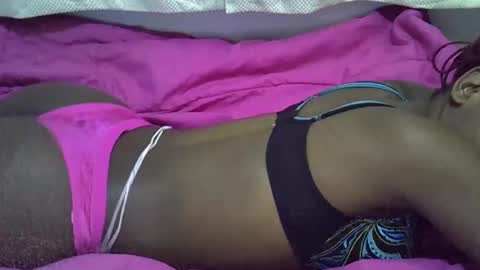 trina_vee online show from 09-09-25, 11:59