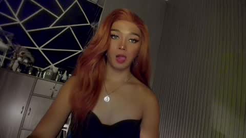 Snapshot of trinityfucksyou chatting on 12-04-24, 03:10 Ms Ella online show from 12-04-24, 03:10