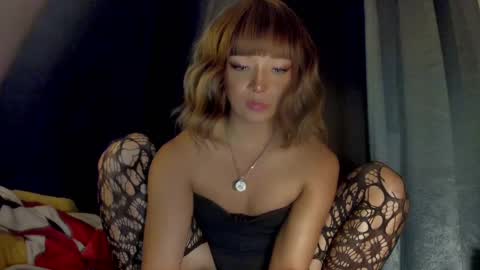 Snapshot of trinityfucksyou chatting on 01-23-25, 05:31 Ms Ella online show from 01-23-25, 05:31