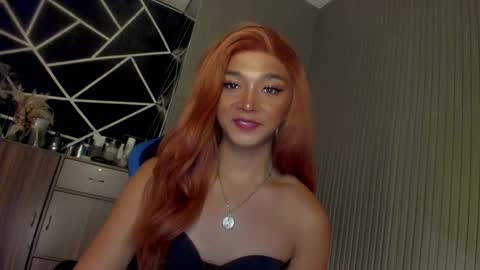 Snapshot of trinityfucksyou chatting on 01-24-25, 05:00 Ms Ella online show from 01-24-25, 05:00