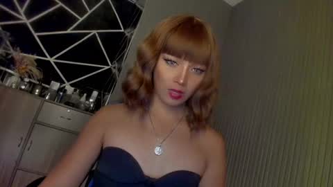 Snapshot of trinityfucksyou chatting on 02-02-25, 01:30 Ms Ella online show from 02-02-25, 01:30