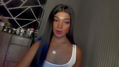 Snapshot of trinityfucksyou chatting on 02-22-25, 12:40 Ms Ella online show from 02-22-25, 12:40