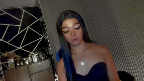 Snapshot of trinityfucksyou chatting on 03-11-25, 03:45 Ms Ella online show from 03-11-25, 03:45