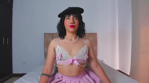 Triny online show from 10-13-25, 01:00