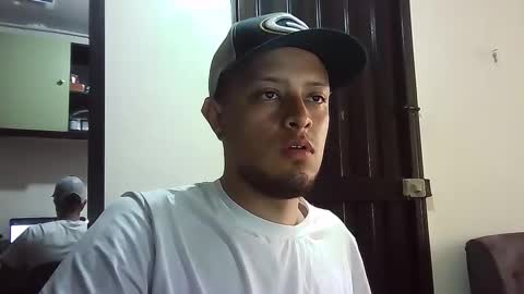 Snapshot of tripode2017 chatting on 02-04-25, 08:38 tripode2017 online show from 02-04-25, 08:38