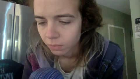 trippybb222 online show from 10-02-25, 08:16