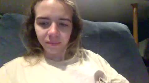 trippybb222 online show from 10-17-25, 02:19