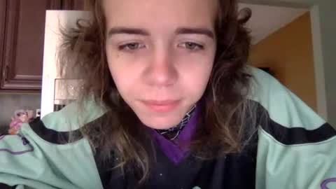 trippybb222 online show from 10-31-25, 02:07