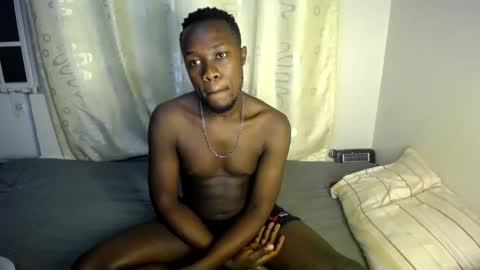 Snapshot of trisboo5 chatting on 02-07-25, 07:17 Trisboo5 online show from 02-07-25, 07:17