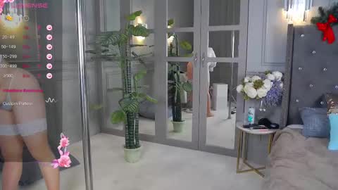 trisha_winslet online show from 12-15-24, 04:48