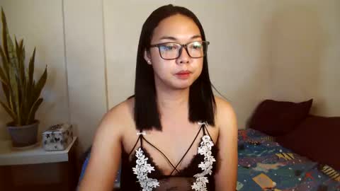 Snapshot of trishakera chatting on 01-19-25, 02:47 trisha online show from 01-19-25, 02:47