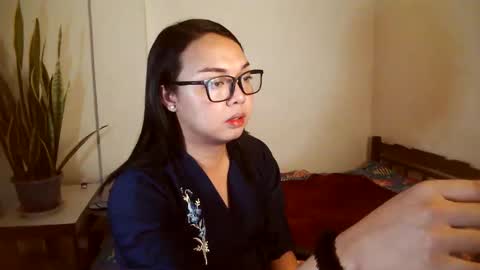 Snapshot of trishakera chatting on 01-29-25, 10:05 trisha online show from 01-29-25, 10:05