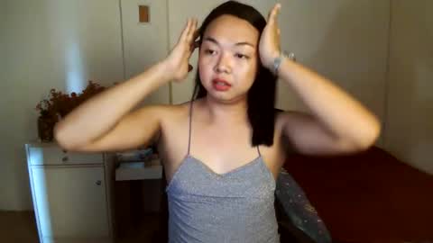 Snapshot of trishakera chatting on 02-14-25, 06:02 trisha online show from 02-14-25, 06:02