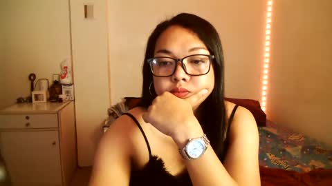 Snapshot of trishakera chatting on 02-21-25, 04:37 trisha online show from 02-21-25, 04:37