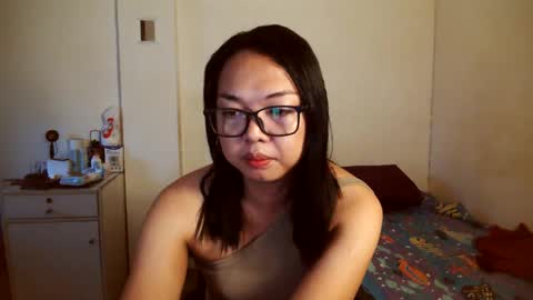 Snapshot of trishakera chatting on 02-28-25, 02:53 trisha online show from 02-28-25, 02:53