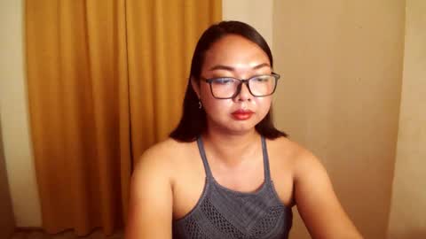 Snapshot of trishakera chatting on 11-08-25, 05:07 trisha online show from 11-08-25, 05:07