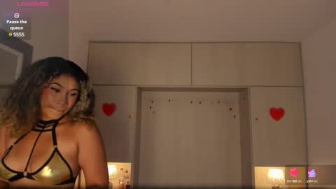 Snapshot of trishamoon chatting on 03-11-25, 03:37 TRISHA online show from 03-11-25, 03:37