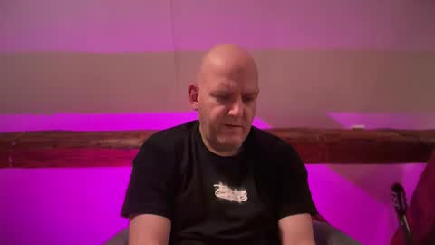 Triton online show from 10-24-25, 05:04