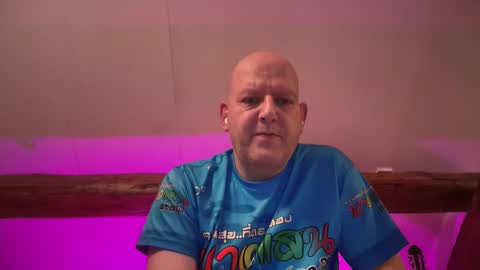 Triton online show from 02-25-26, 07:34