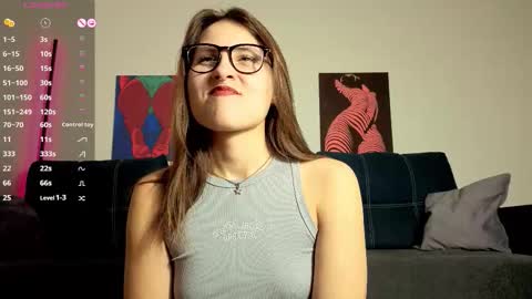 trixibell online show from 10-11-25, 04:55