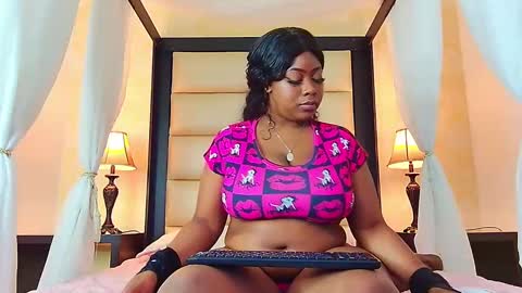 TrixieMar online show from 01-22-25, 10:05