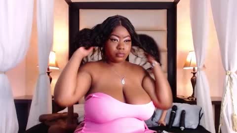 TrixieMar online show from 03-10-25, 03:52