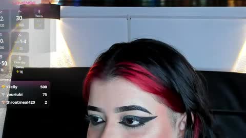 Snapshot of trixxiee_ chatting on 12-08-24, 04:14 trixxiee_ online show from 12-08-24, 04:14