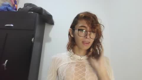 Trixy Rose online show from 12-20-24, 09:50