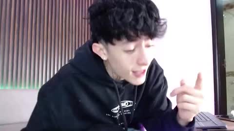 Troy online show from 10-10-25, 07:24