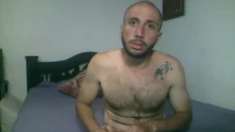 Snapshot of troytis chatting on 11-24-25, 01:05 Troy online show from 11-24-25, 01:05