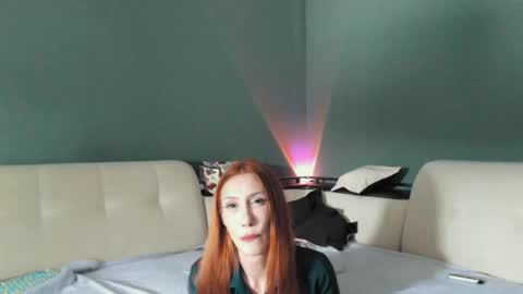 Snapshot of truba_ chatting on 11-26-25, 08:10 Pvt is open Sonya online show from 11-26-25, 08:10