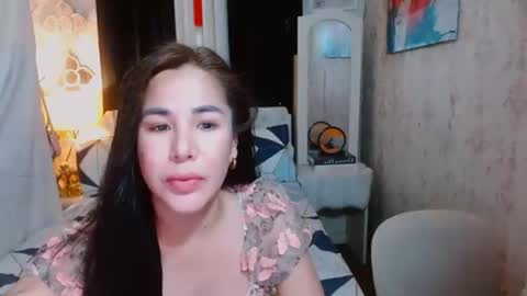 Snapshot of true_belle chatting on 01-05-25, 07:17 GODDESS  BELLE online show from 01-05-25, 07:17