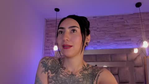   online show from 03-11-25, 02:40