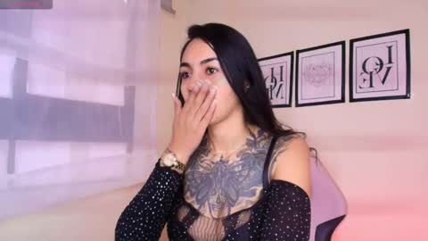 Snapshot of truelove_art chatting on 12-01-25, 11:26 online show from 12-01-25, 11:26