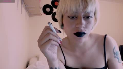 Snapshot of tryp666 chatting on 11-15-25, 03:37 Cait online show from 11-15-25, 03:37