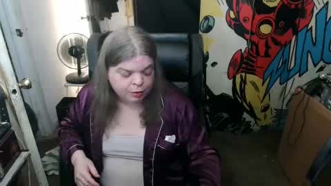 Anne online show from 02-10-25, 01:33