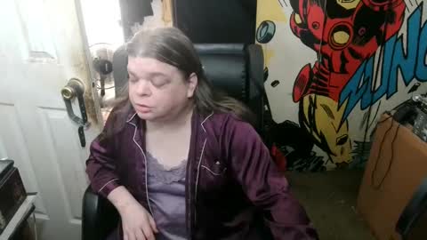 Anne online show from 02-19-25, 07:17