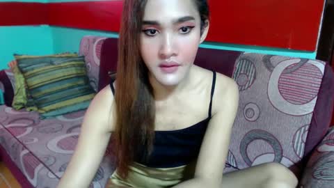 Carla online show from 03-05-25, 05:18