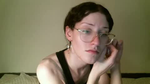 Snapshot of ts_librarian chatting on 01-23-25, 03:26 Elisabeth online show from 01-23-25, 03:26