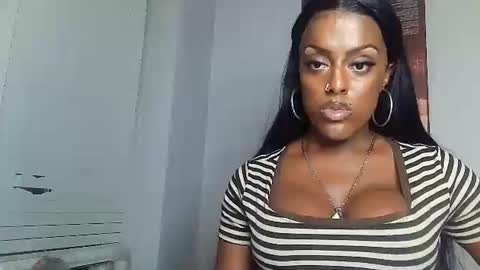 Snapshot of tsamberwhite007 chatting on 01-09-25, 01:08 Amber White online show from 01-09-25, 01:08